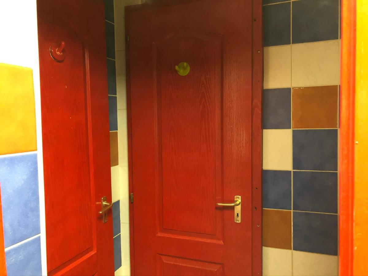 Whole Basement Former Pub2 For Stag Do, Men'S Cave Budapesta Exterior foto